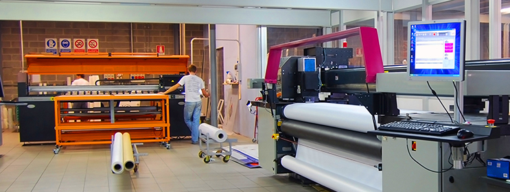 Banner Printing, Large Format Printing, Vinyl Banners, New York, Mesh Banners, Vinyl prints, Adhesive vinyl printing, Car Wraps, Truck Wraps, Wall Graphics, Floor Graphics, NYC, Manhattan . Wide Format printing, Flatbed Printing